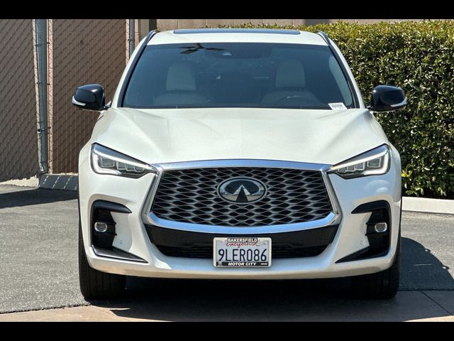 2022 INFINITI QX55 Essential