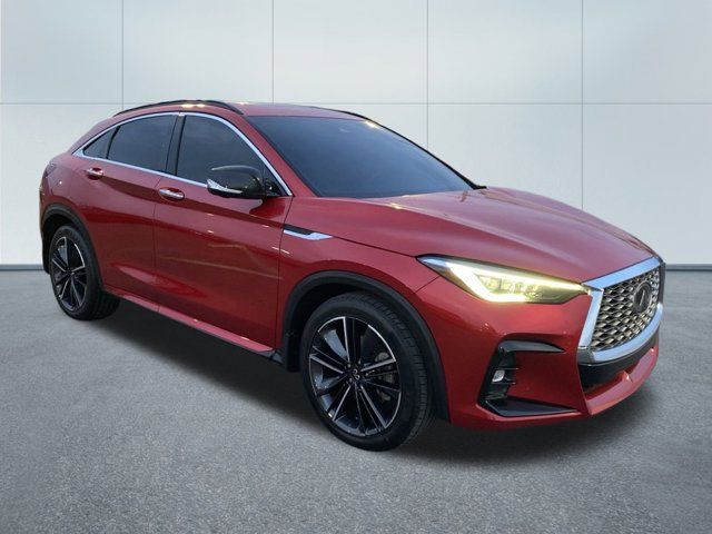 2022 INFINITI QX55 Essential