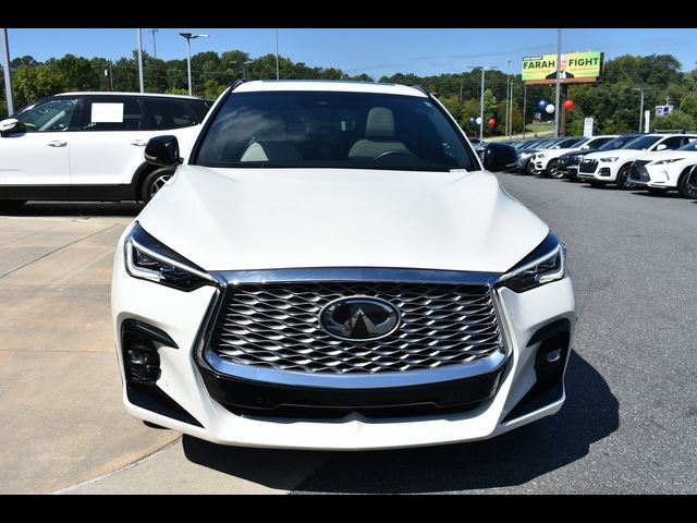 2022 INFINITI QX55 Essential