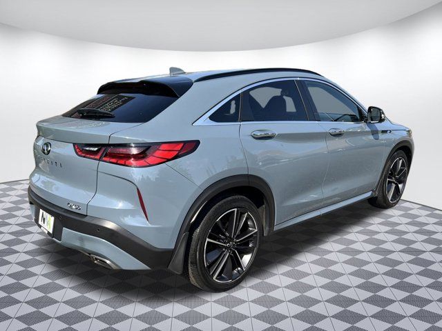 2022 INFINITI QX55 Essential