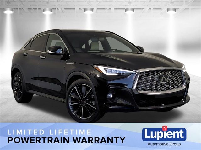 2022 INFINITI QX55 Essential