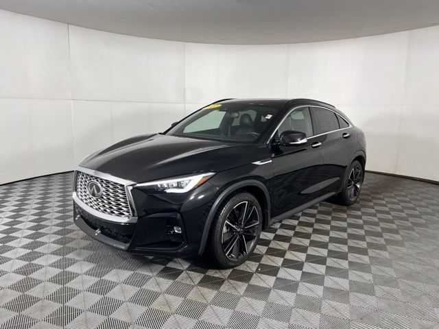 2022 INFINITI QX55 Essential