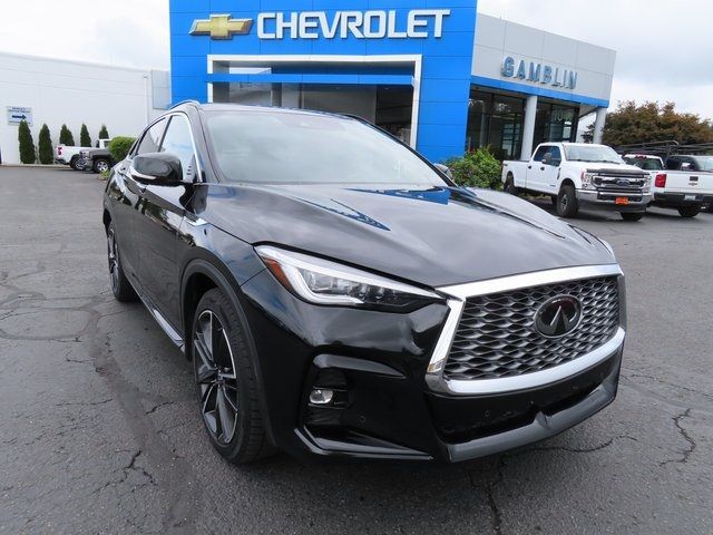 2022 INFINITI QX55 Essential