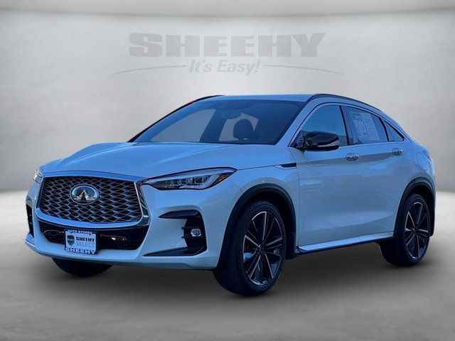 2022 INFINITI QX55 Essential