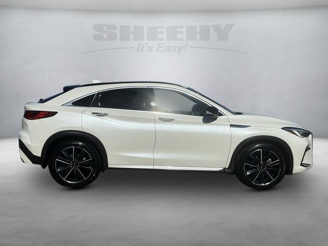 2022 INFINITI QX55 Essential