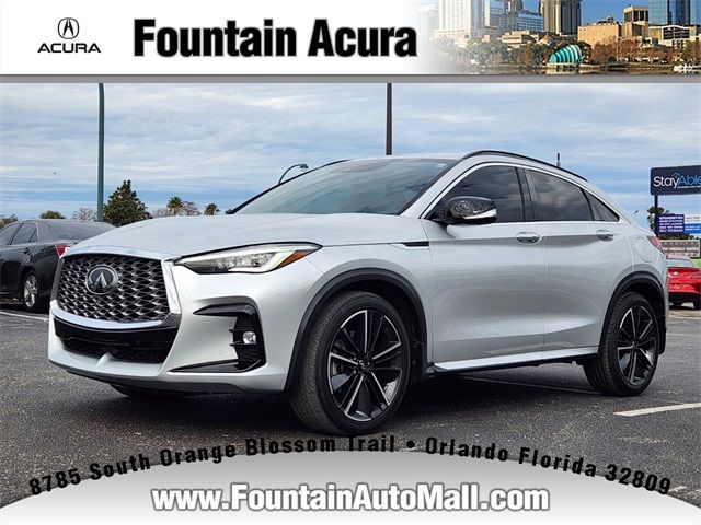 2022 INFINITI QX55 Essential