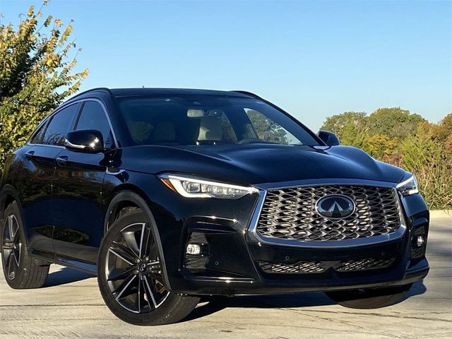 2022 INFINITI QX55 Essential