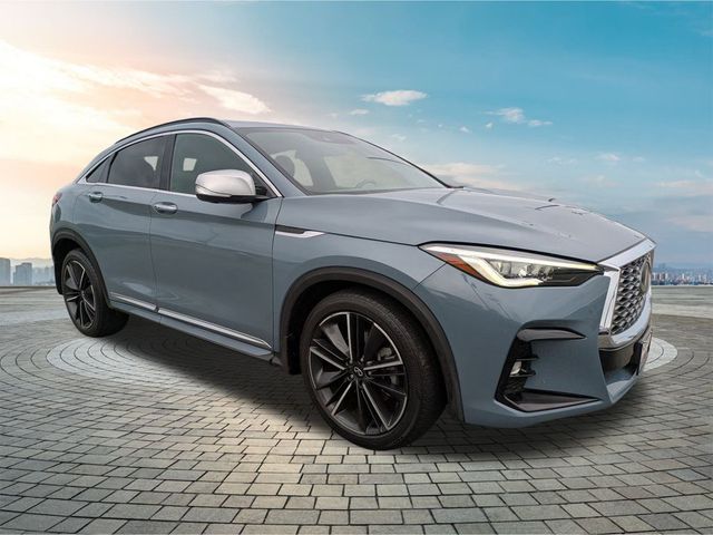 2022 INFINITI QX55 Essential
