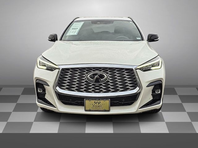 2022 INFINITI QX55 Essential