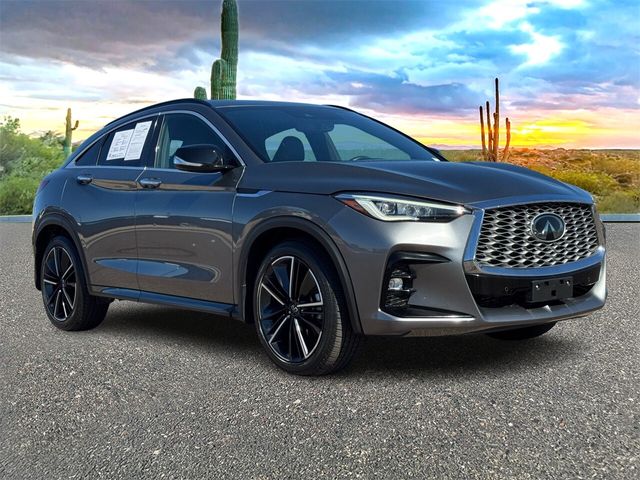 2022 INFINITI QX55 Essential