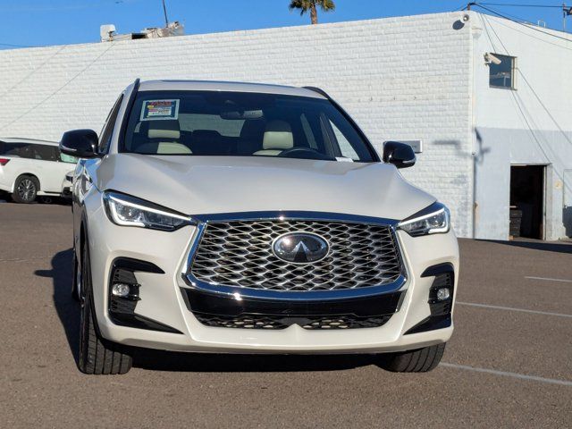 2022 INFINITI QX55 Luxe