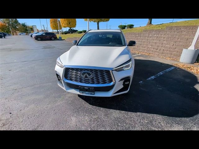 2022 INFINITI QX55 Luxe