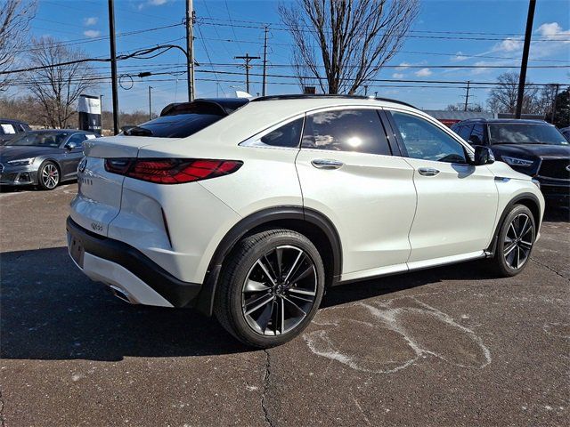 2022 INFINITI QX55 Luxe