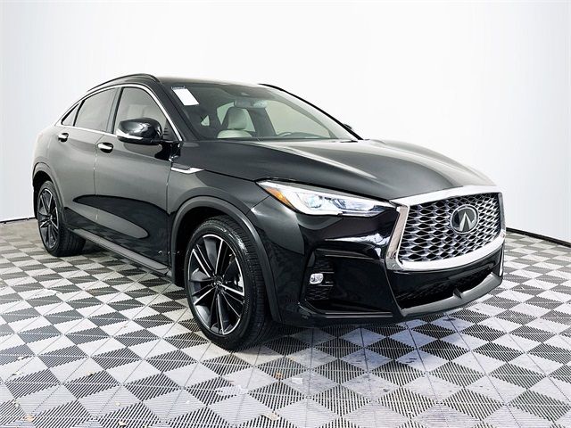 2022 INFINITI QX55 Luxe