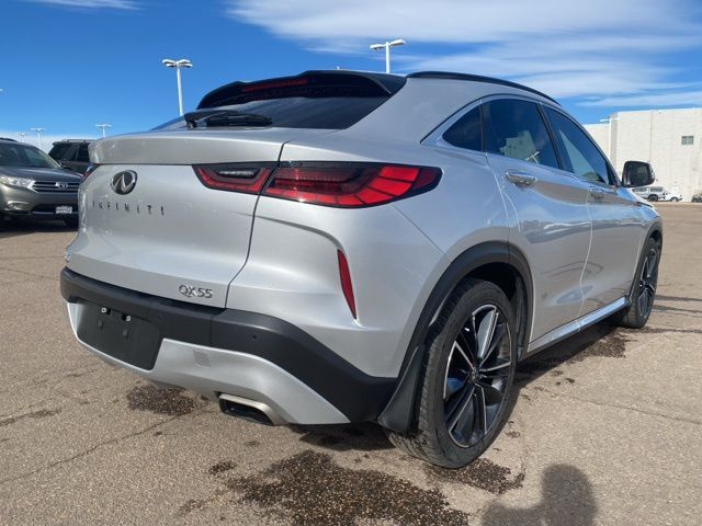 2022 INFINITI QX55 Luxe