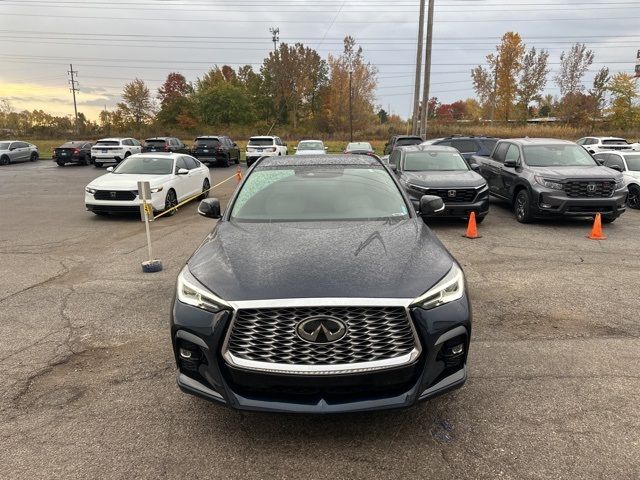 2022 INFINITI QX55 Luxe