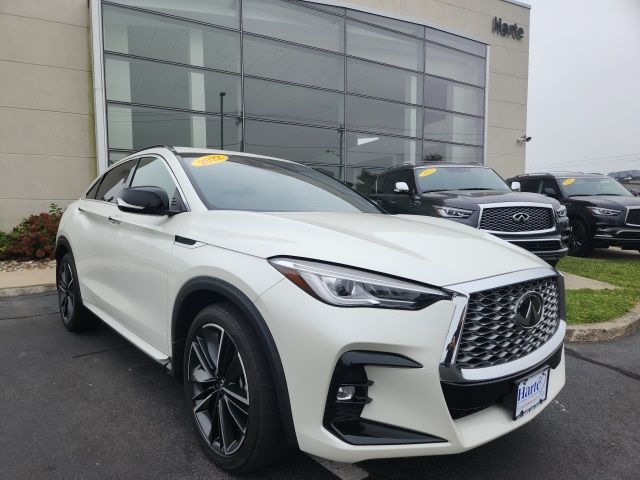 2022 INFINITI QX55 Luxe