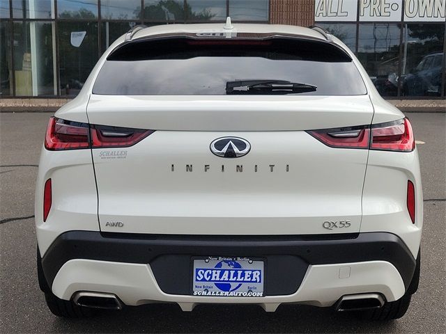 2022 INFINITI QX55 Luxe