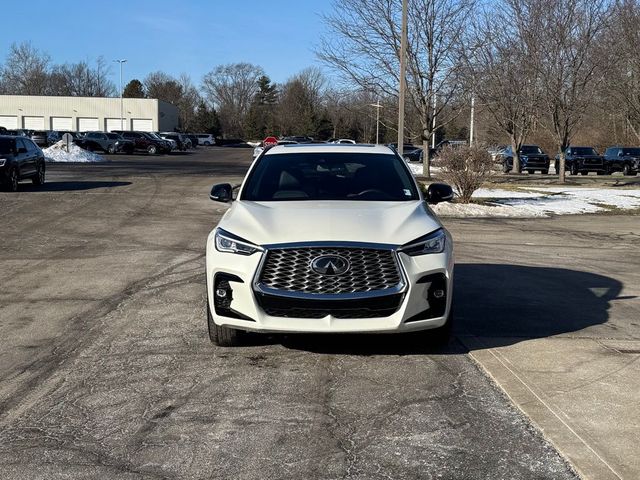 2022 INFINITI QX55 Luxe