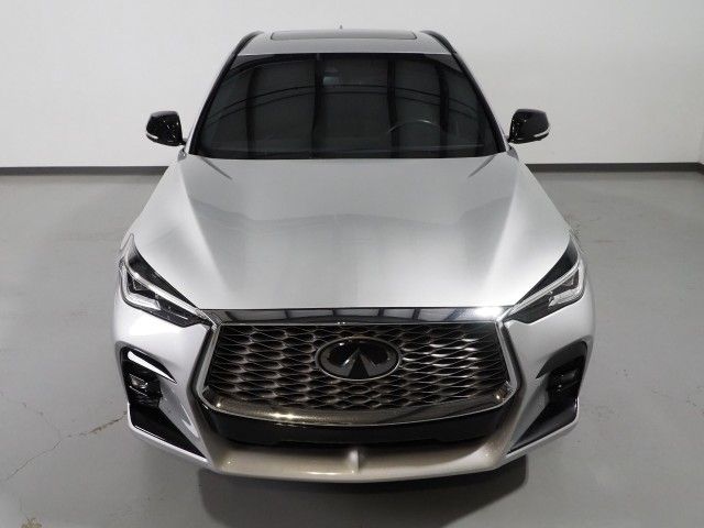 2022 INFINITI QX55 Essential