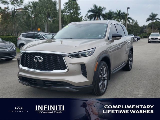 2022 INFINITI QX60 Luxe