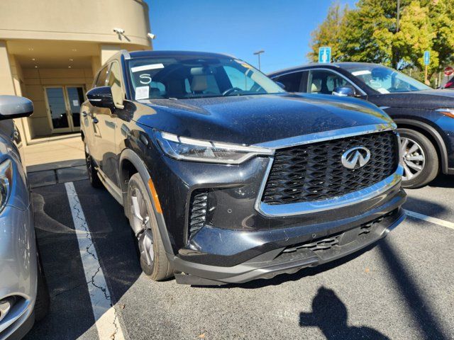 2022 INFINITI QX60 Luxe