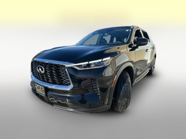 2022 INFINITI QX60 Luxe