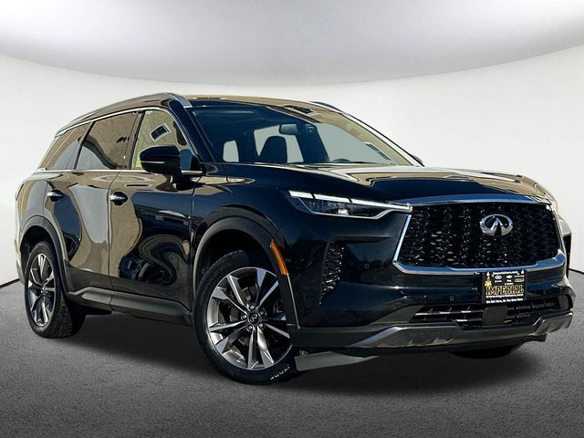 2022 INFINITI QX60 Luxe