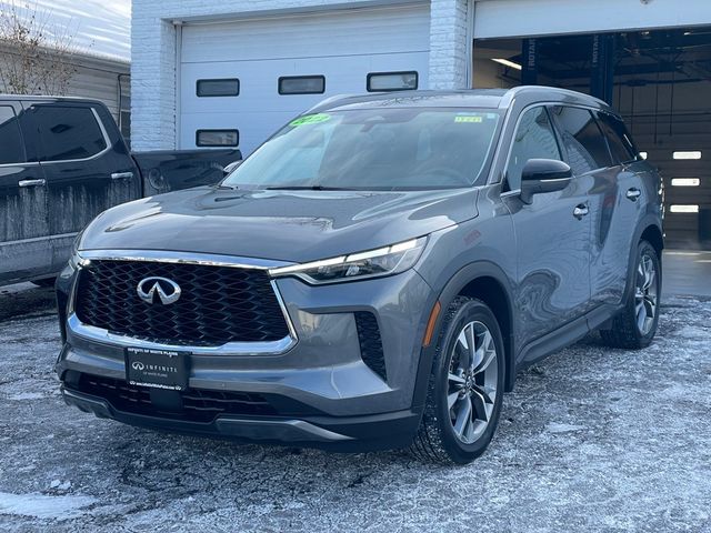 2022 INFINITI QX60 Luxe