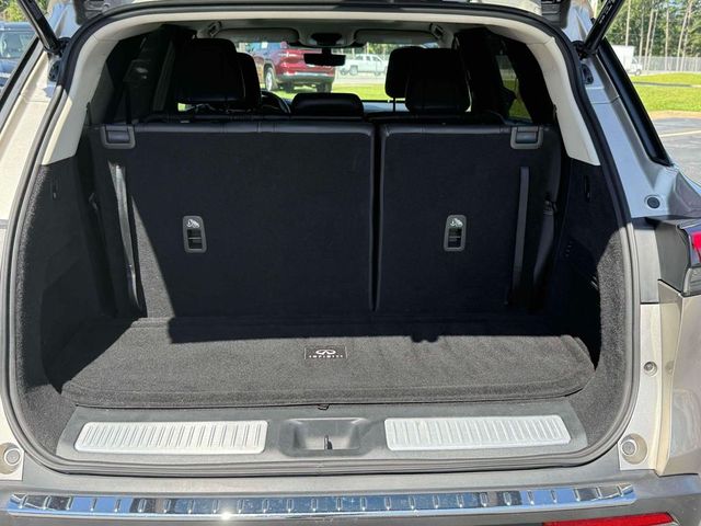 2022 INFINITI QX60 Luxe