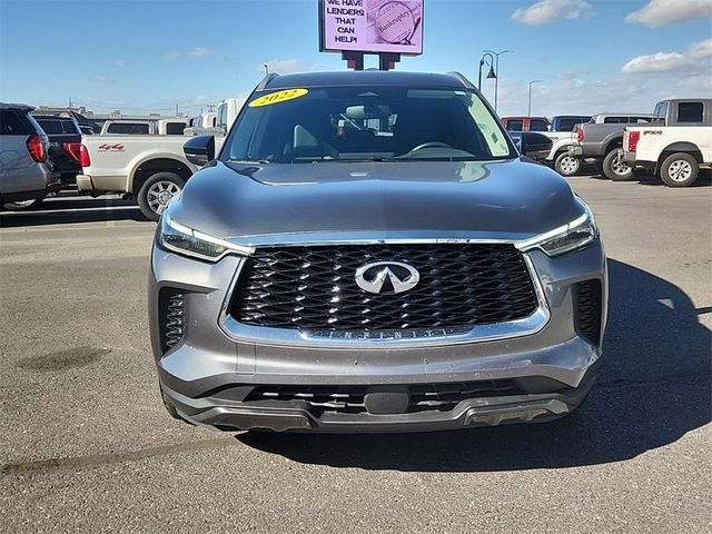 2022 INFINITI QX60 Luxe