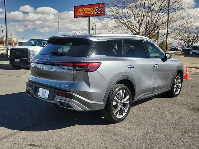 2022 INFINITI QX60 Luxe