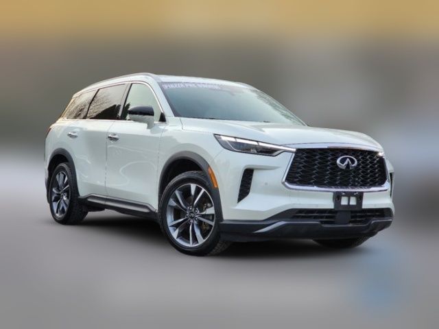 2022 INFINITI QX60 Luxe