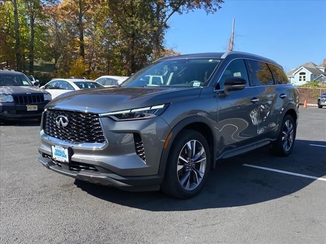 2022 INFINITI QX60 Luxe