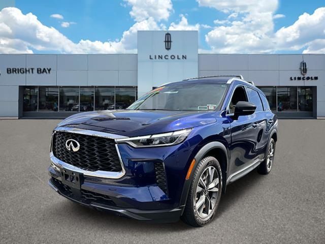 2022 INFINITI QX60 Luxe