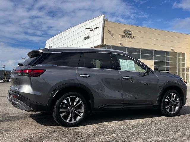 2022 INFINITI QX60 Luxe