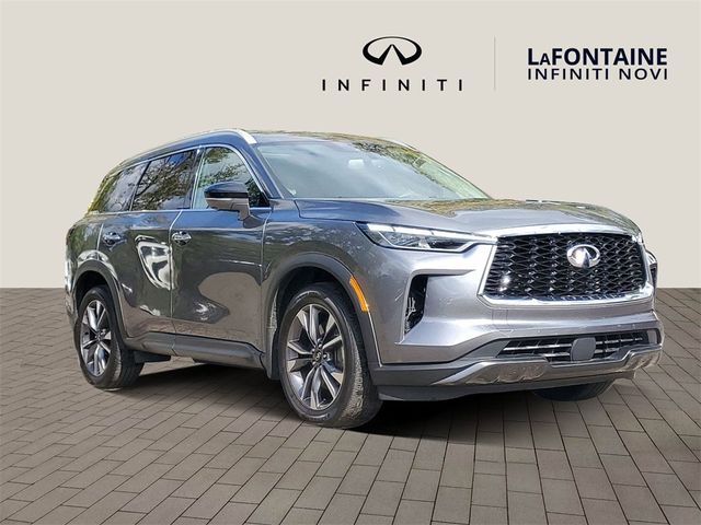 2022 INFINITI QX60 Luxe