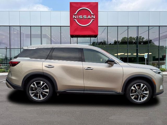 2022 INFINITI QX60 Luxe