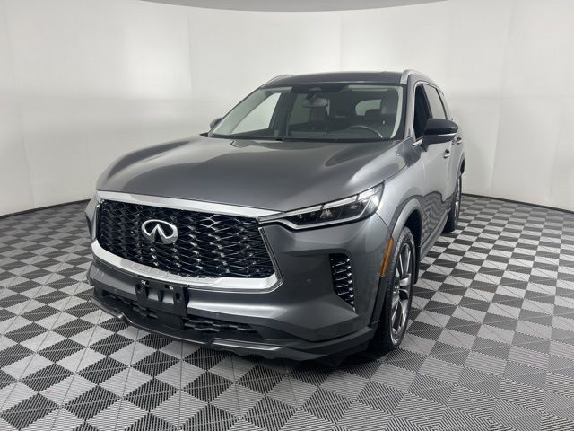 2022 INFINITI QX60 Luxe