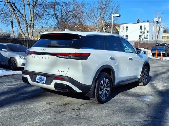 2022 INFINITI QX60 Pure