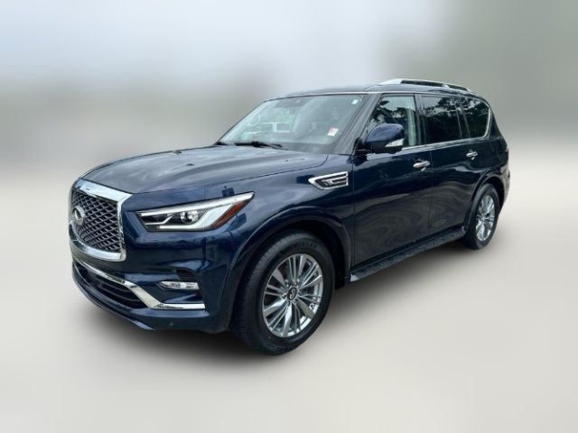 2022 INFINITI QX80 Luxe