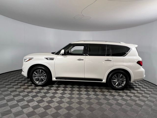 2022 INFINITI QX80 Luxe