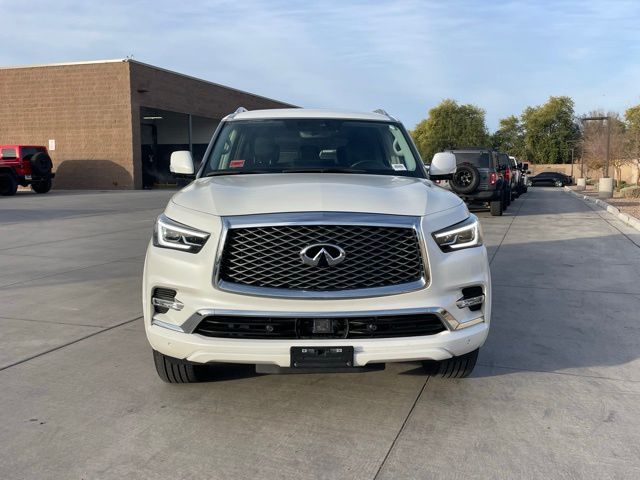 2022 INFINITI QX80 Luxe