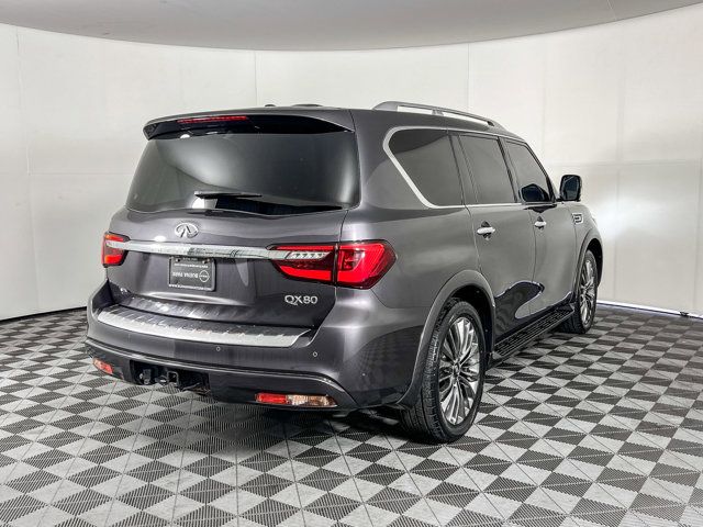 2022 INFINITI QX80 Luxe