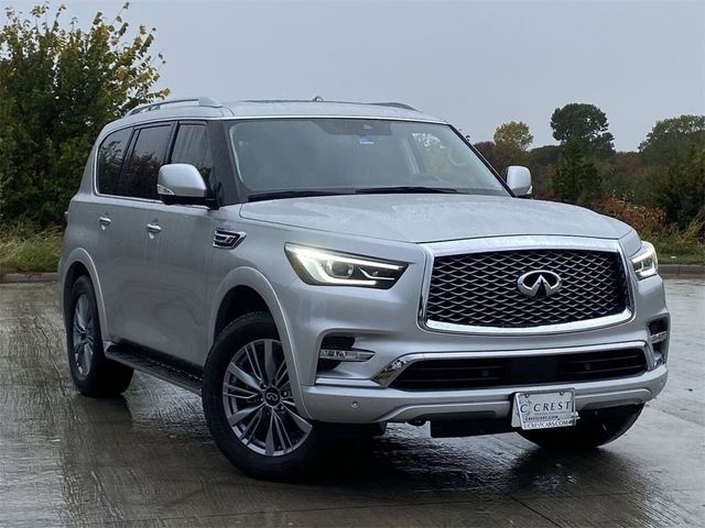 2022 INFINITI QX80 Luxe