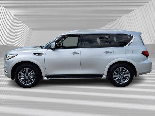 2022 INFINITI QX80 Luxe