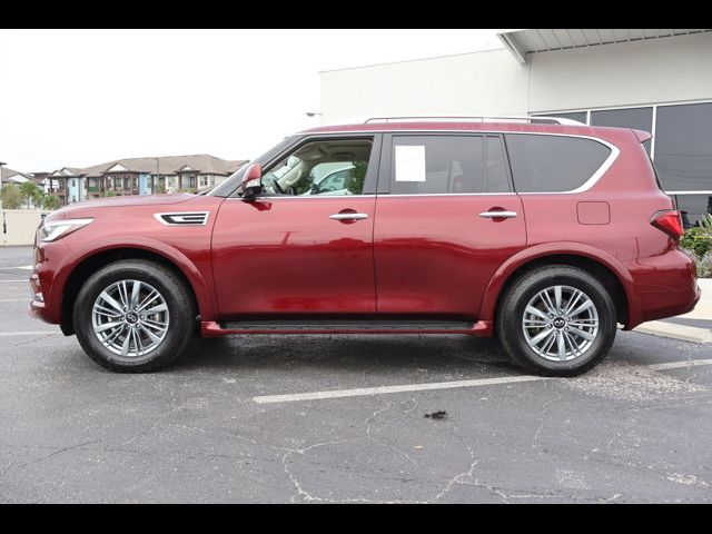 2022 INFINITI QX80 Luxe