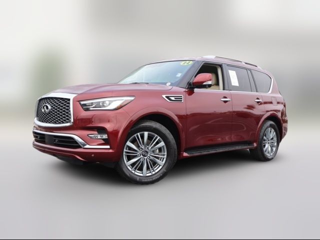 2022 INFINITI QX80 Luxe