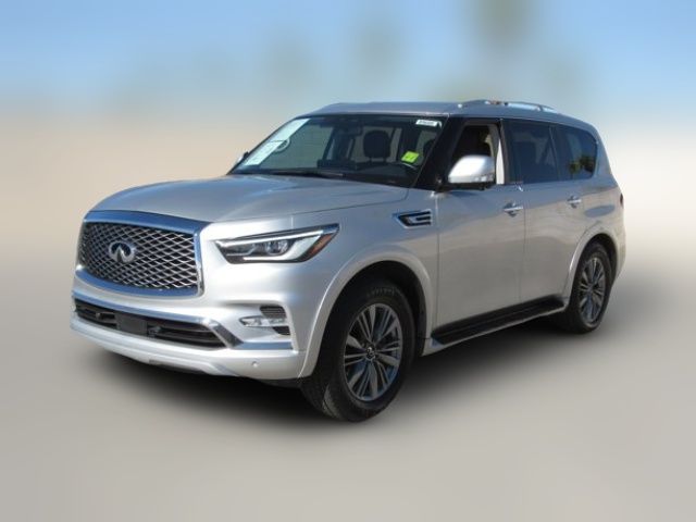 2022 INFINITI QX80 Luxe