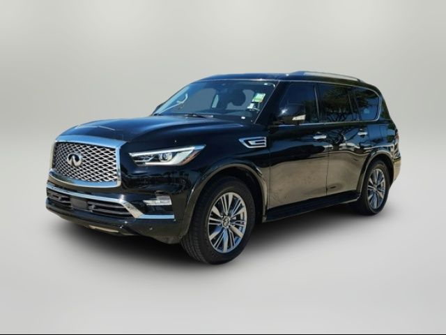 2022 INFINITI QX80 Luxe